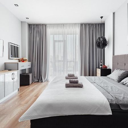 Grey Apartment In 14 Floor أوديسا المظهر الخارجي الصورة