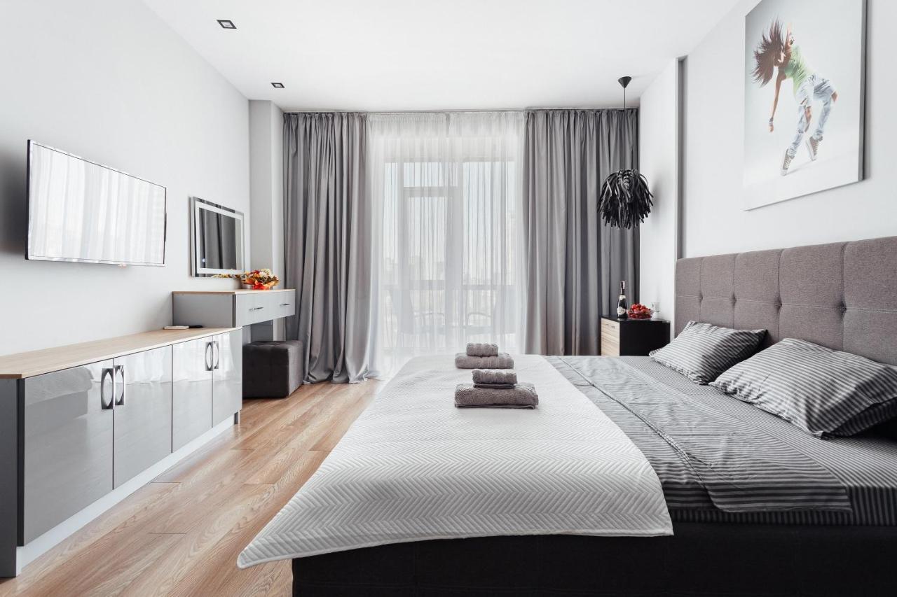 Grey Apartment In 14 Floor أوديسا المظهر الخارجي الصورة